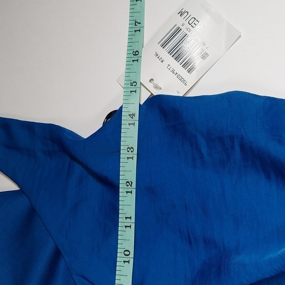 City Triangles Royal Blue Dress With Pockets Size M - Picture 11 of 12